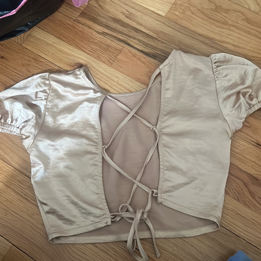 Open back top - Picture 2 of 4